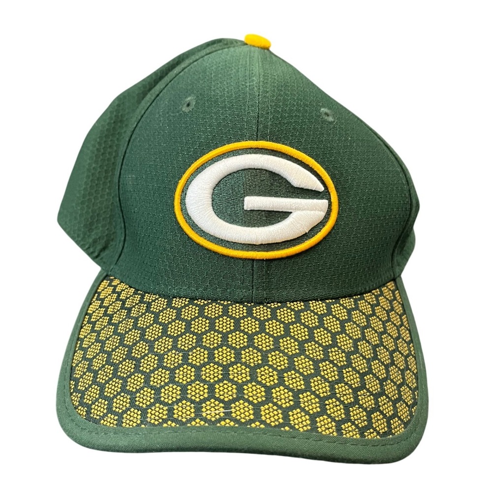New Era Green Bay Packers Hat Mens M/L Green NFL 39THIRTY Sideline Cap